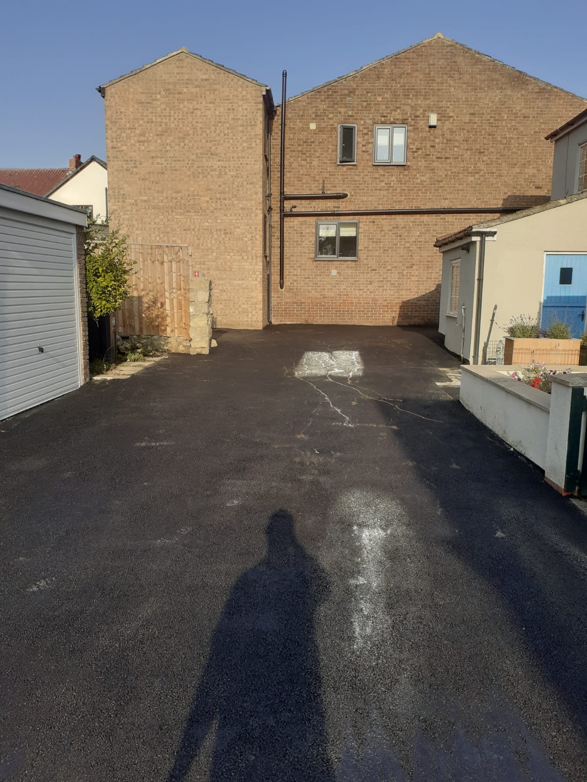 Commercial & Domestic Driveway Resurfacing Commercial & Domestic Driveway Resurfacing